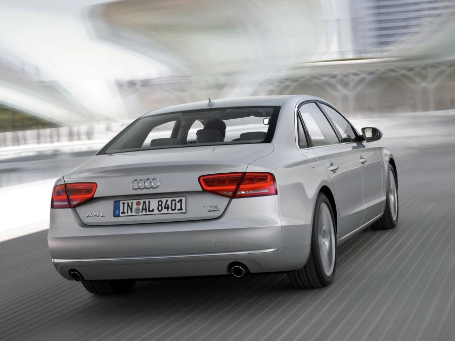  Audi A8 L TFSI Quattro (D4) 2010 года  (WW) (фото 6 из 25)
